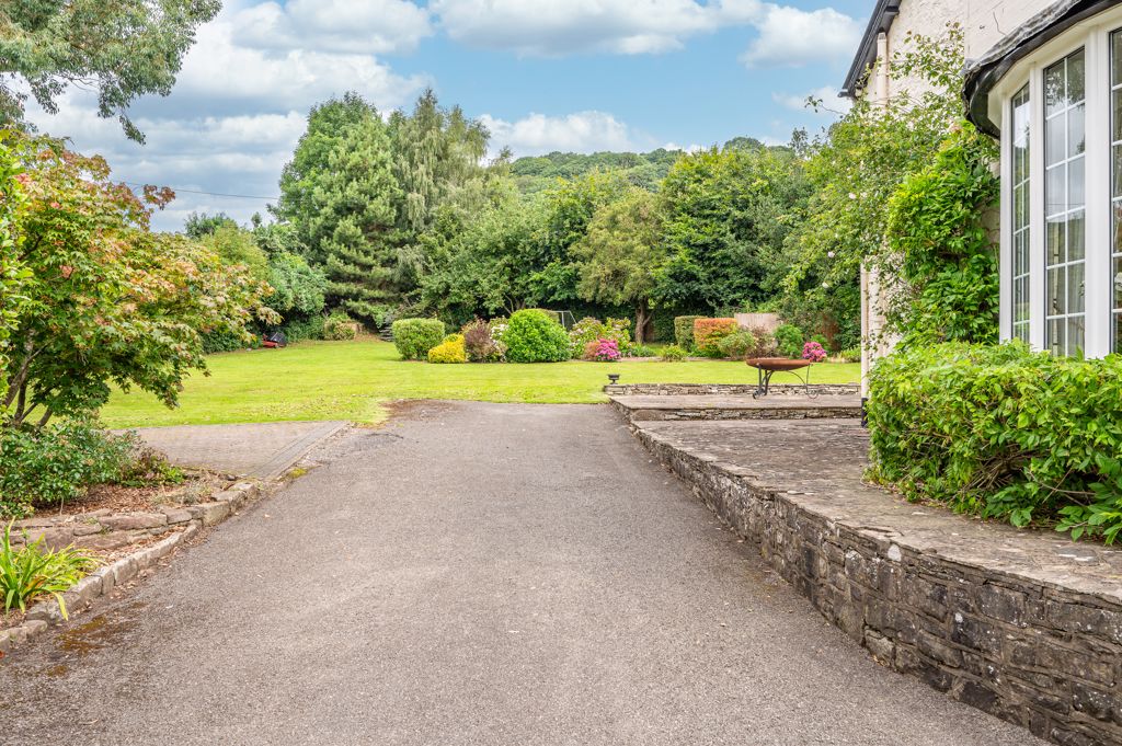 Entrance- click for photo gallery